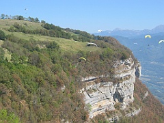 Parapentes au-dessus de St Hilaire 07